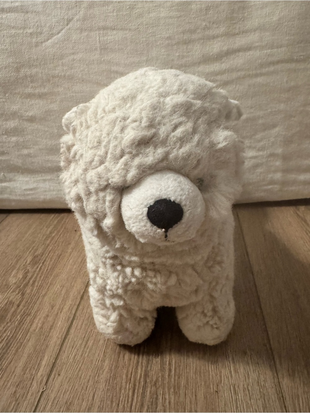 Jellycat Daphne Pomeranian Plush
Stuffed Animal DAPH3P Retired 2023